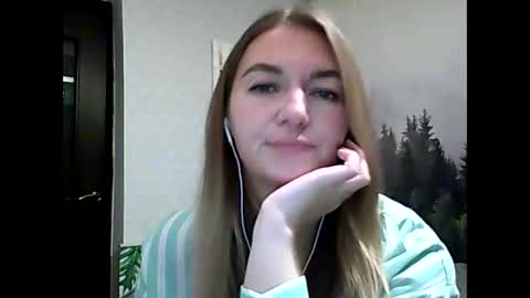 Daisy online show from October 15, 8:53 pm