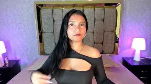 Candys Victoria online show from October 2, 5:14 am