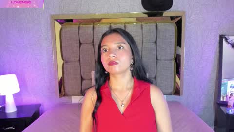 Candys Victoria online show from November 19, 2:44 am