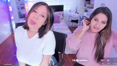 Snapshot of candyxtreo chatting on December 11, 3:37 pm Gabriela K girl online show from December 11, 3:37 pm