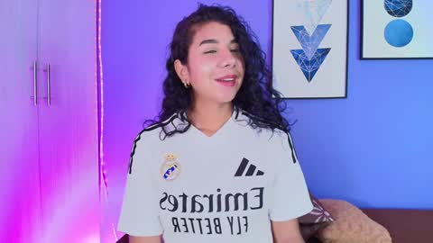 Isabella online show from January 17, 9:28 pm