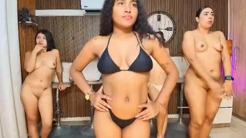 Sara online show from February 25, 11:36 pm