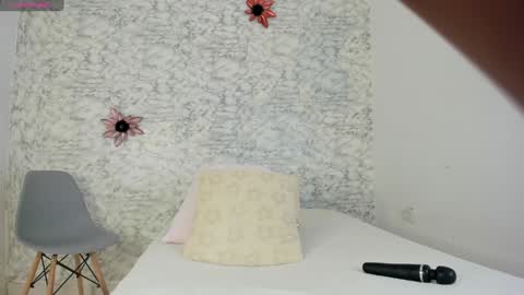 Canhela online show from January 12, 1:32 am