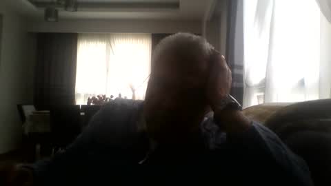 Snapshot of cankoksal1 chatting on May 2, 11:04 am cankoksal1 online show from May 2, 11:04 am