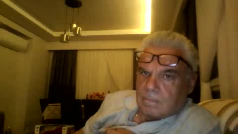 Snapshot of cankoksal1 chatting on May 18, 7:09 pm cankoksal1 online show from May 18, 7:09 pm