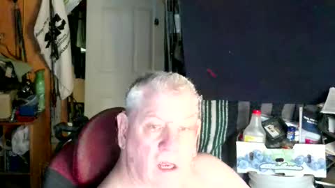 canoelicker69 online show from March 22, 6:11 pm