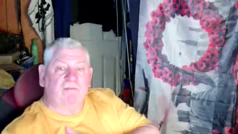 canoelicker69 online show from April 18, 7:58 pm