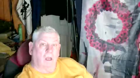 canoelicker69 online show from April 19, 6:43 pm