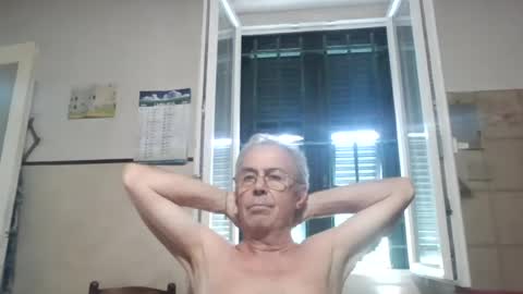 Snapshot of cantera577 chatting on July 22, 12:19 pm cantera577 online show from July 22, 12:19 pm