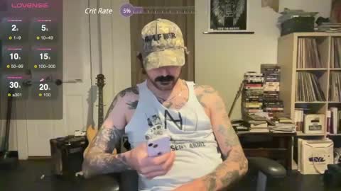 Snapshot of cantleavethehouse chatting on February 7, 5:52 am cantleavethehouse online show from February 7, 5:52 am