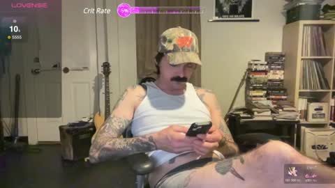 Snapshot of cantleavethehouse chatting on February 9, 5:40 am cantleavethehouse online show from February 9, 5:40 am