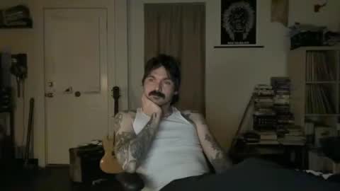 Snapshot of cantleavethehouse chatting on February 12, 5:05 am cantleavethehouse online show from February 12, 5:05 am