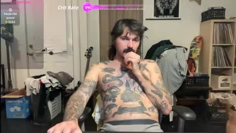 Snapshot of cantleavethehouse chatting on October 3, 8:00 am cantleavethehouse online show from October 3, 8:00 am