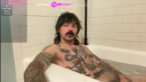 Snapshot of cantleavethehouse chatting on October 27, 8:07 am cantleavethehouse online show from October 27, 8:07 am