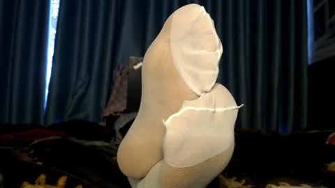 Snapshot of caolau chatting on December 15, 8:08 am Miss Di online show from December 15, 8:08 am