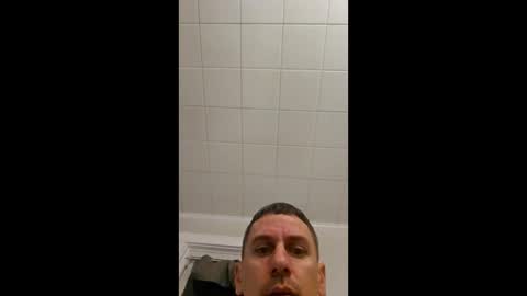 Snapshot of capecodwildtreasure chatting on November 10, 3:16 am capecodwildtreasure online show from November 10, 3:16 am