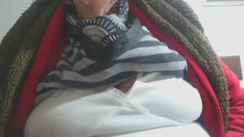 Cinzia  ex regina  online show from February 19, 9:50 am