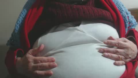 Cinzia  ex regina  online show from October 27, 7:07 pm