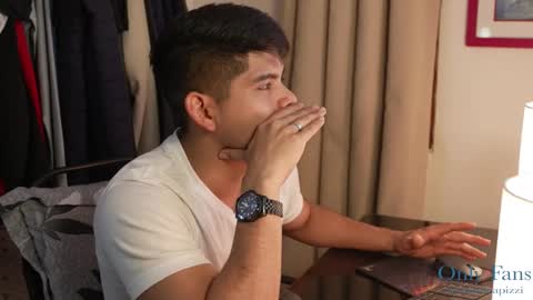 David Capizzi online show from December 1, 9:26 pm