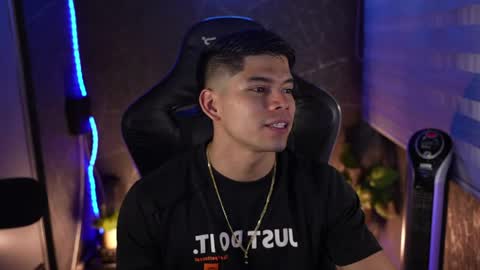 David Capizzi online show from April 19, 2:11 am