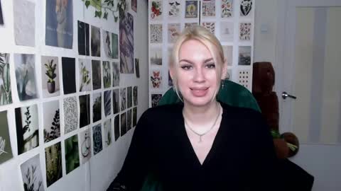 Capricious Scorpio Afa online show from April 28, 1:27 pm