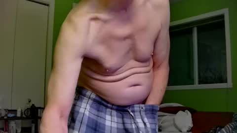 Snapshot of capricorne1965 chatting on February 18, 12:06 am capricorne1965 online show from February 18, 12:06 am