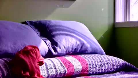 Snapshot of capricorne1965 chatting on March 1, 5:59 pm capricorne1965 online show from March 1, 5:59 pm