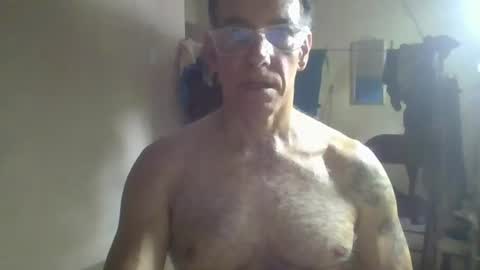captainfox_ online show from July 6, 3:03 pm