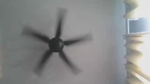 Snapshot of captainzak90 chatting on March 4, 3:23 am captainzak90 online show from March 4, 3:23 am