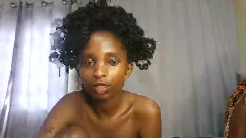 Snapshot of carababey chatting on March 30, 8:37 am carababey online show from March 30, 8:37 am
