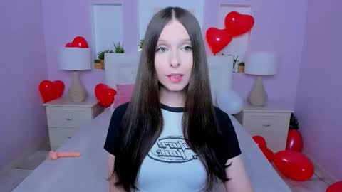 Snapshot of caraford chatting on February 14, 9:33 pm Cara My schedule this week Wed Thu Fri Sat 2300 0800 overnight online show from February 14, 9:33 pm