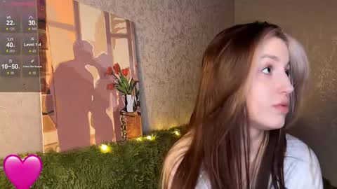 Snapshot of caramel_95 chatting on March 13, 7:42 pm caramel_95 online show from March 13, 7:42 pm