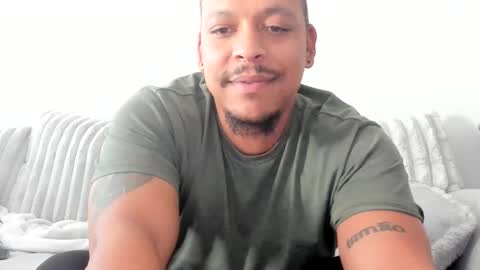 caramelizedzeus online show from October 15, 6:19 pm