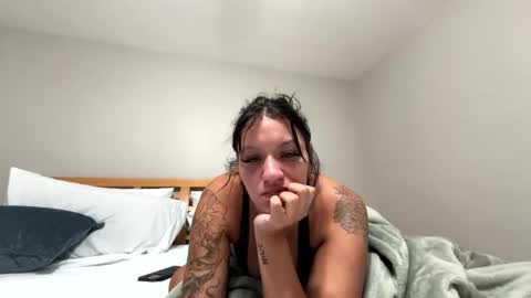 caramelmami26 online show from June 6, 10:09 am