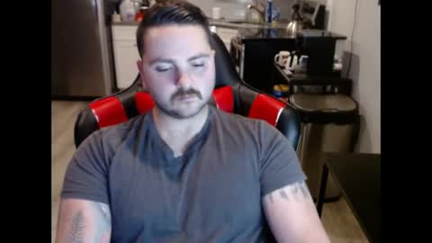 cardi_beans online show from October 27, 3:16 pm