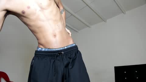 Carlos and Cristian  online show from January 8, 6:09 am