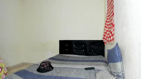 Carlos and Cristian  online show from January 23, 11:36 pm