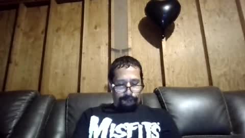Snapshot of cargopipe2000 chatting on July 23, 6:55 am Adams huge online show from July 23, 6:55 am