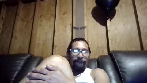 Snapshot of cargopipe2000 chatting on July 29, 7:17 am Adams huge online show from July 29, 7:17 am