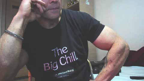 Laz online show from January 19, 10:49 pm