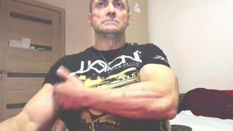 Laz online show from January 20, 9:22 pm