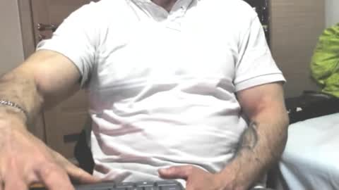 Laz online show from November 6, 8:04 am