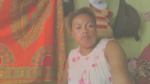 carinesexy69 online show from January 13, 12:24 pm