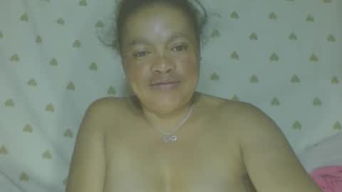 carinesexy69 online show from June 6, 11:53 pm