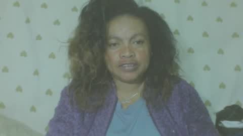 carinesexy69 online show from June 13, 2:37 pm