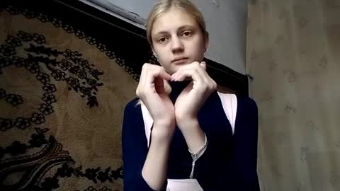 Kira online show from May 5, 3:14 am