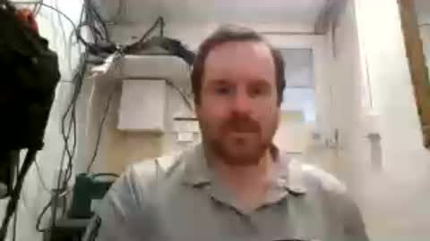 Snapshot of carl18489 chatting on July 15, 9:25 am carl18489 online show from July 15, 9:25 am