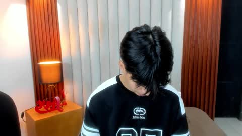 carl_dixon online show from October 18, 7:47 pm