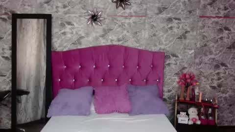 Carla naugthy  online show from January 20, 1:53 pm