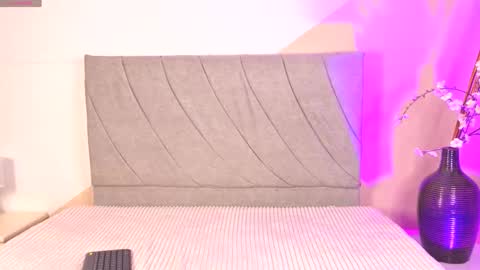 carla online show from September 15, 5:51 am